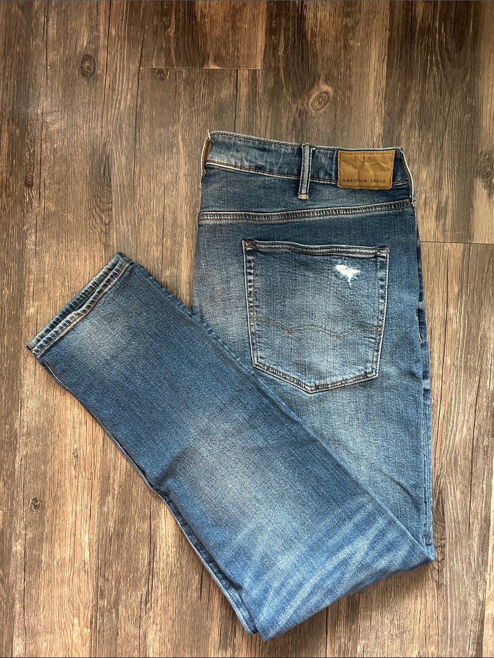 American Eagle Outfitters Men's Medium Blue Slim Straight Jeans
